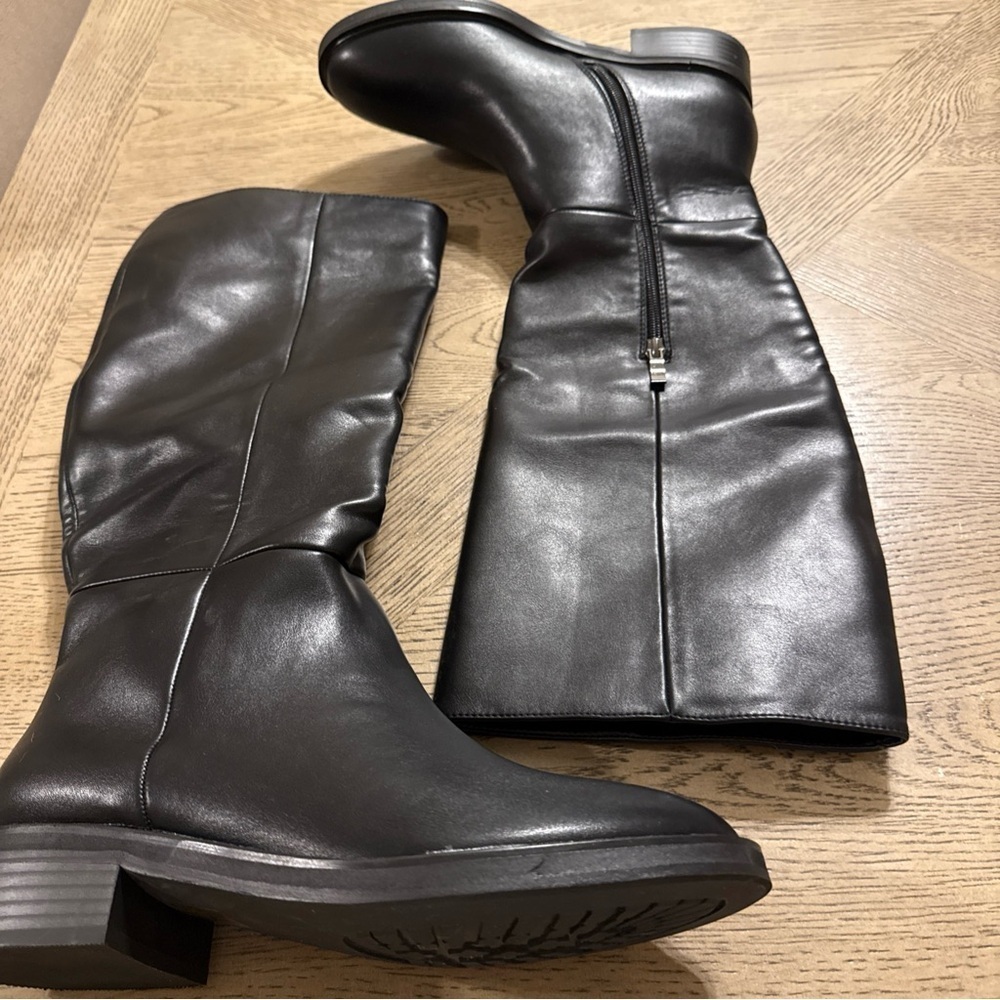 Amazon Women's Long Boots Size 8.5 Small Calf